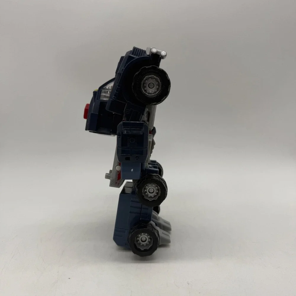 Hasbro Transformers Armada Optimus Prime Super Base Cab Navy Blue Action Figure